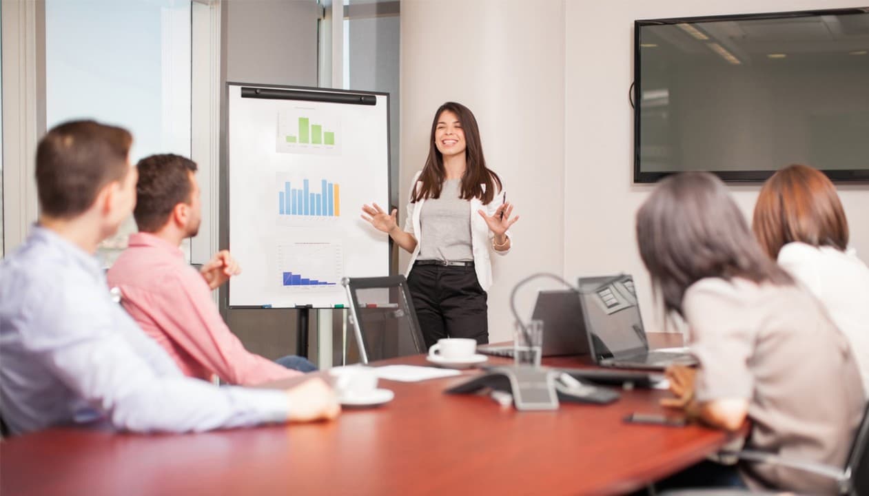 Choosing the Best Business Mobile Providers UK for Your Company Needs